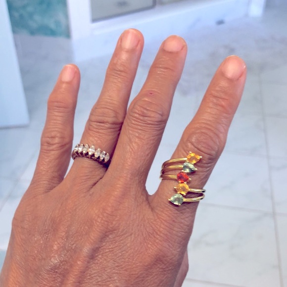 5x0.5 Ct Genuine Sapphires 14KGP Ring - Picture 4 of 5